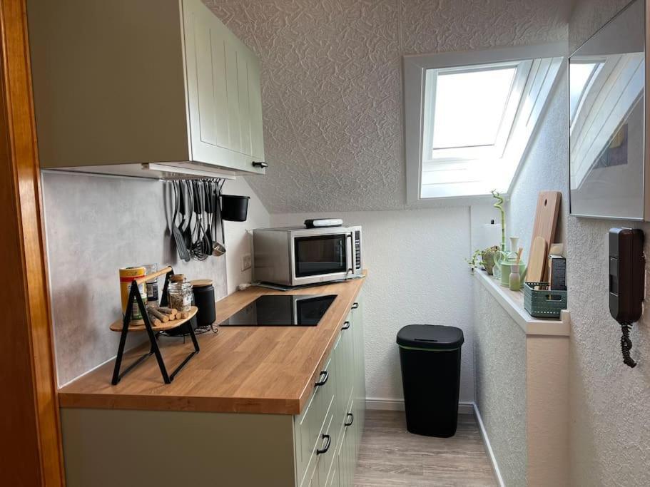 Gemuetliches Apartment Fuer Messe, Job & Kurzurlaub Im Gruenen, Naehe Duesseldorf Meerbusch Extérieur photo